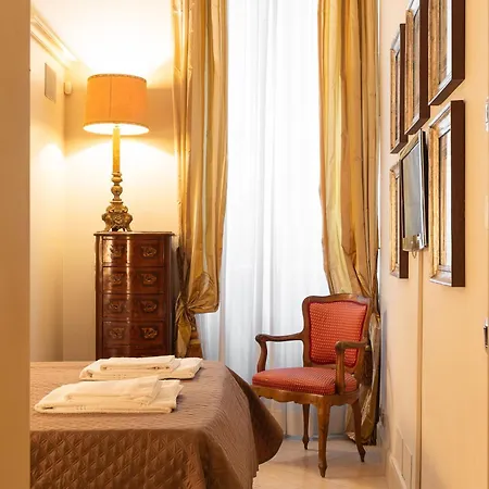 Boccaccio 22 公寓 *